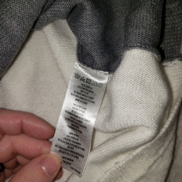 🧡𝅺FRENCH Connection Two Tone Long Sleeve Top - Picture 3 of 4